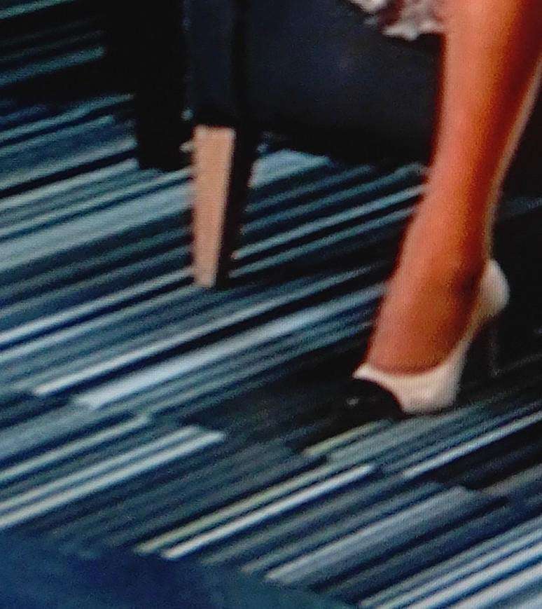 Angela Rippon Leg