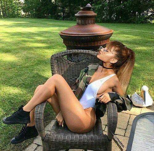 Ariana Grande Legs