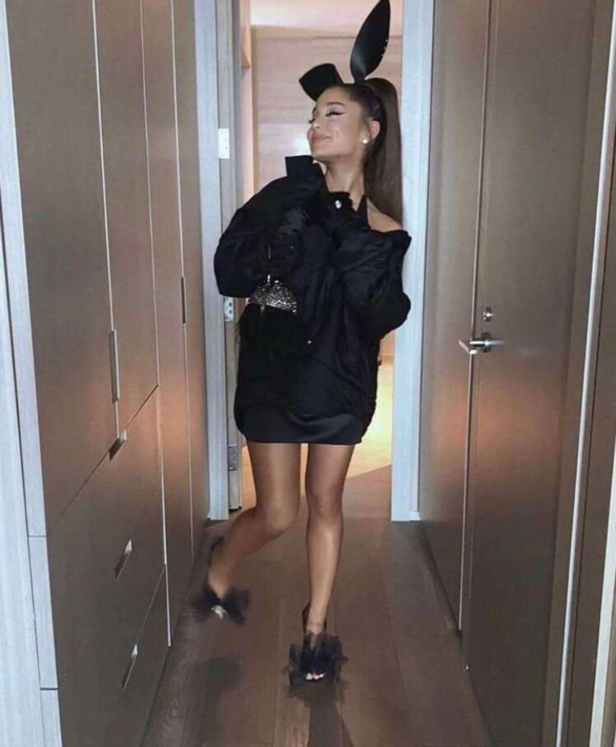 Ariana Grande Legs