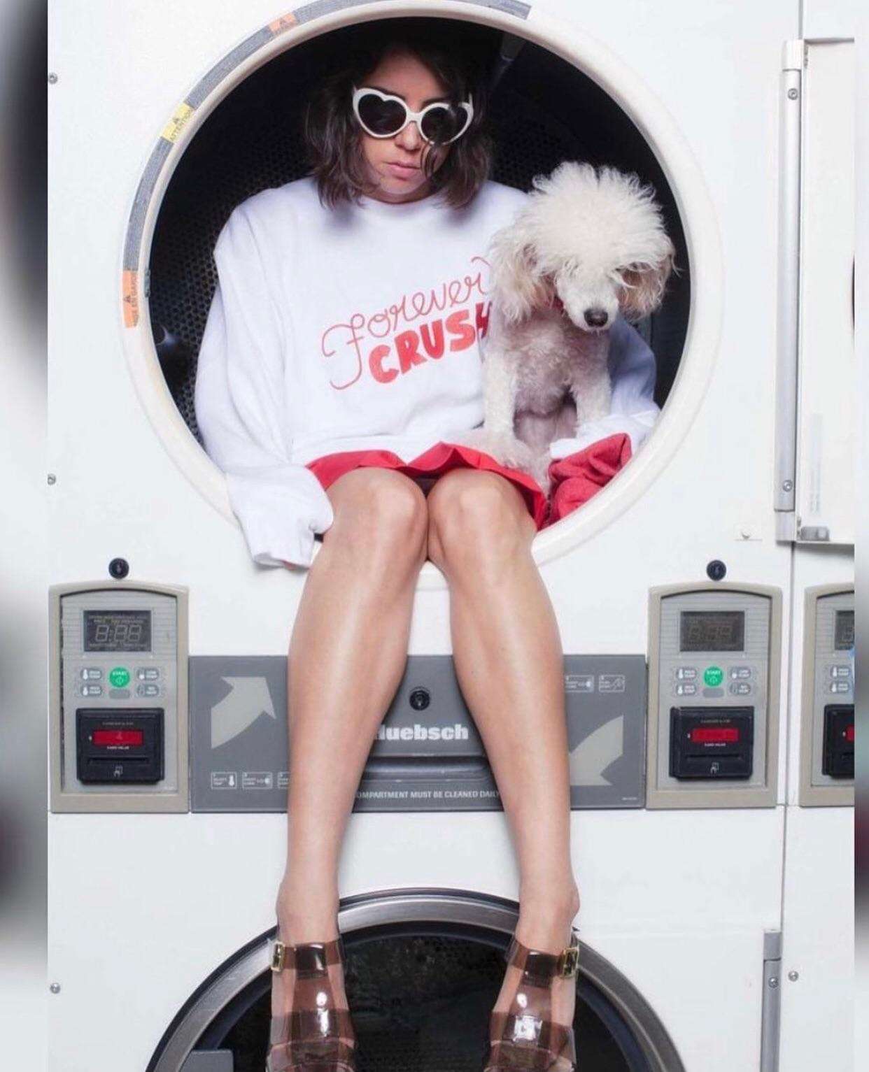 Aubrey Plaza Legs