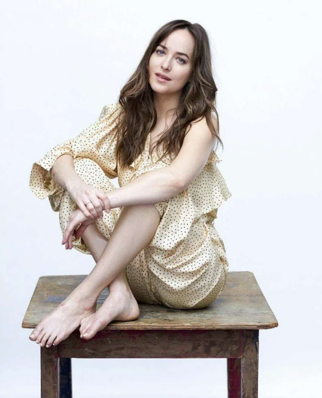 Dakota Johnson Legs