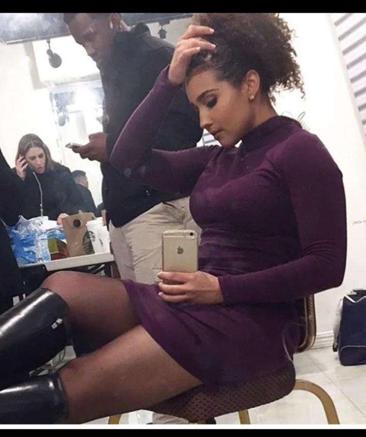 Demetria Obilor Leg