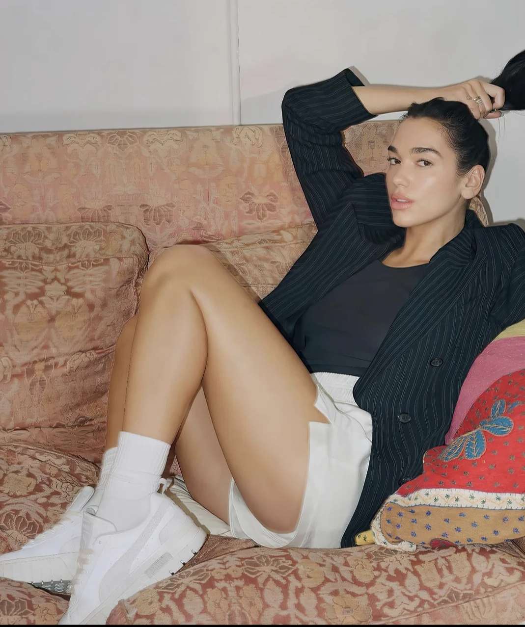 Dua Lipa Legs