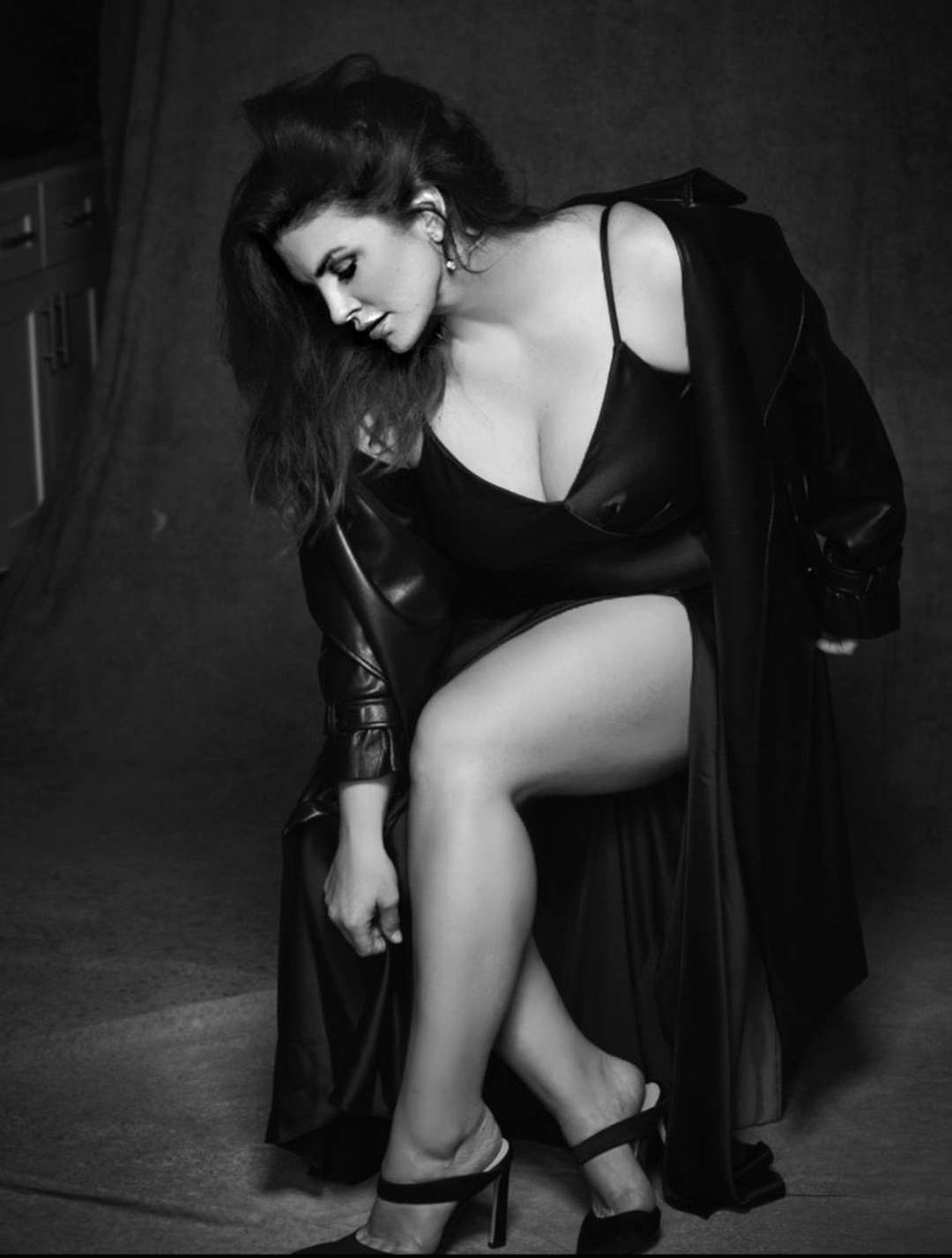 Gina Carano Legs