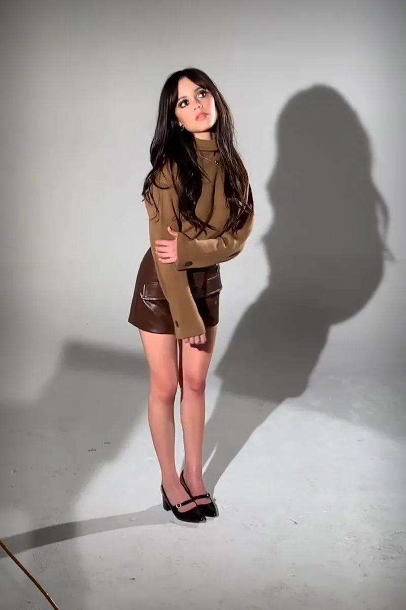 Jenna Ortega Legs