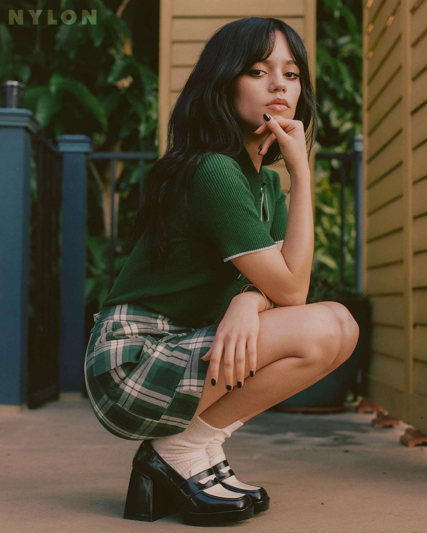 Jenna Ortega Legs