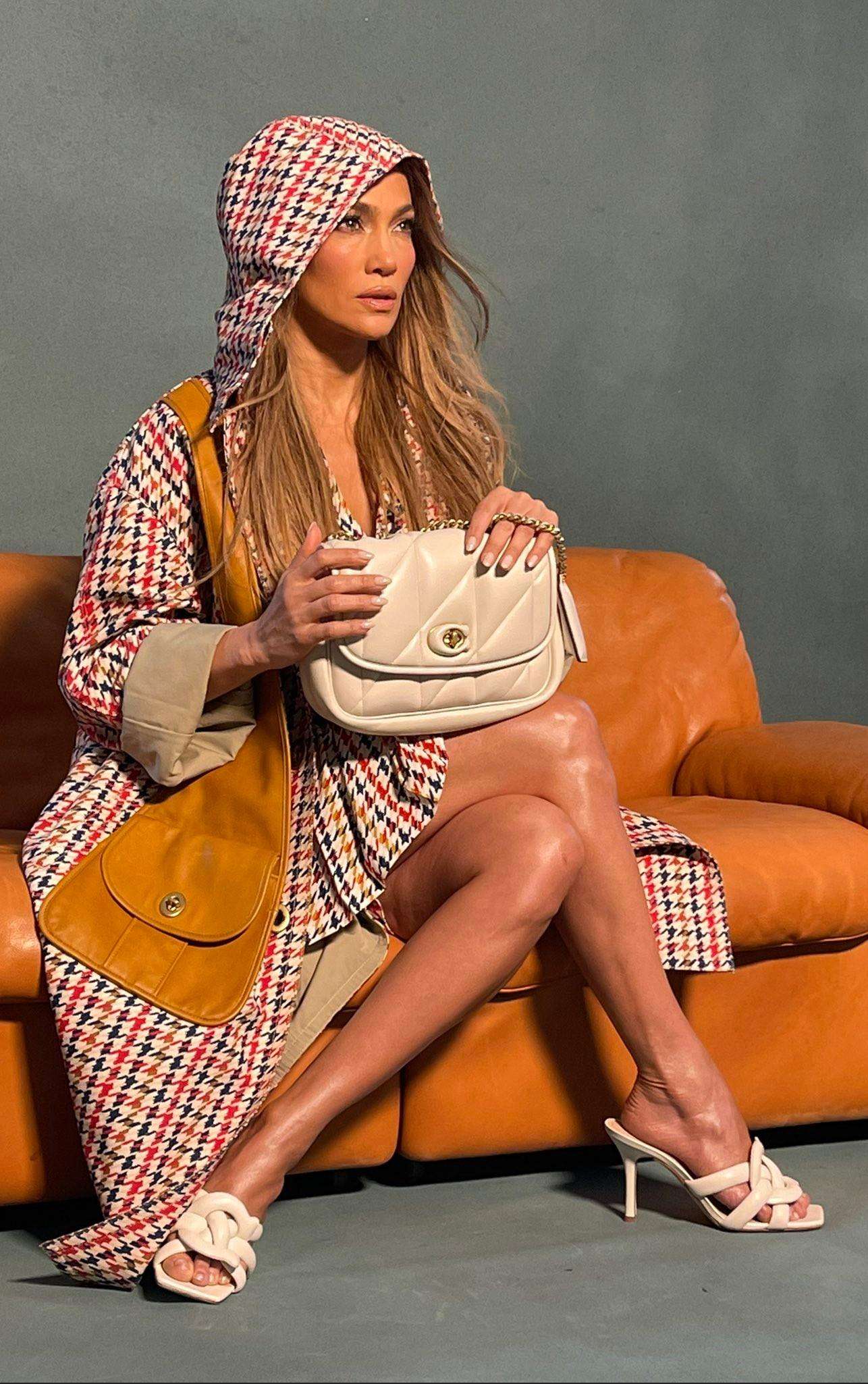 Jennifer Lopez Legs