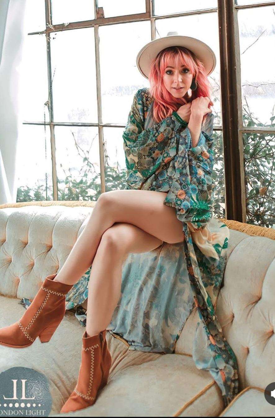 Lindsey Stirling Legs