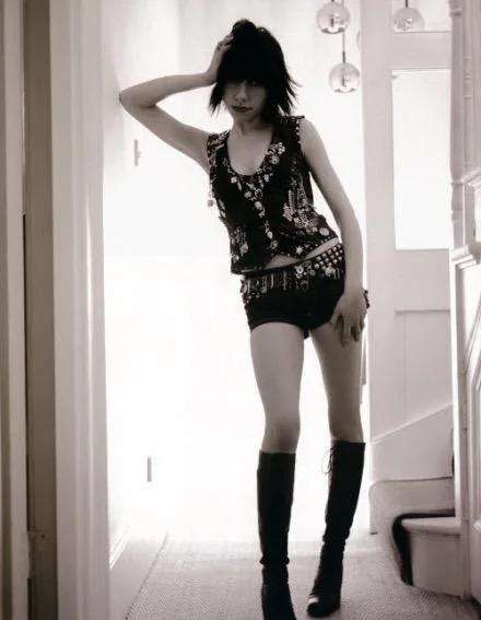 Pj Harvey Legs