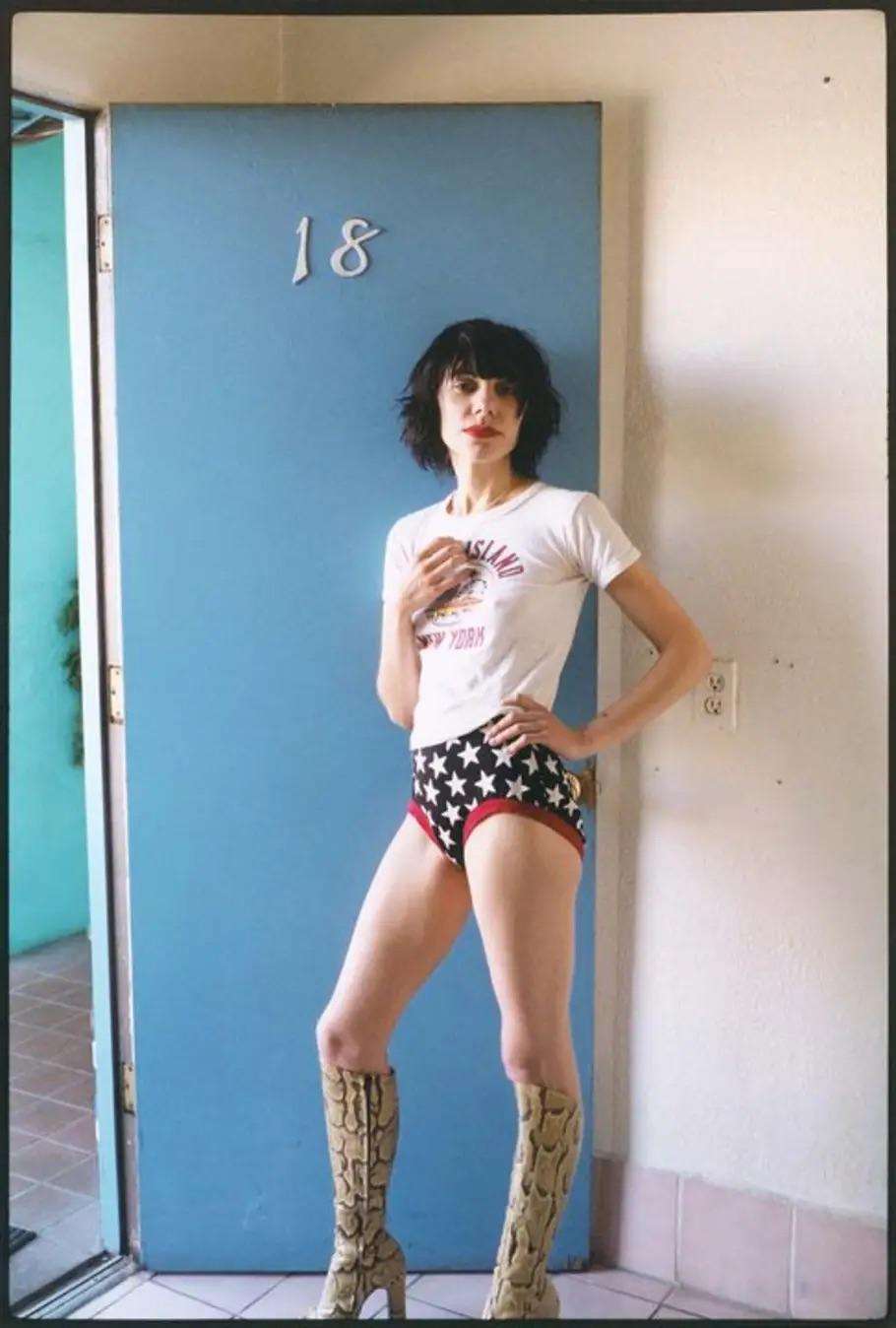 Pj Harvey Legs