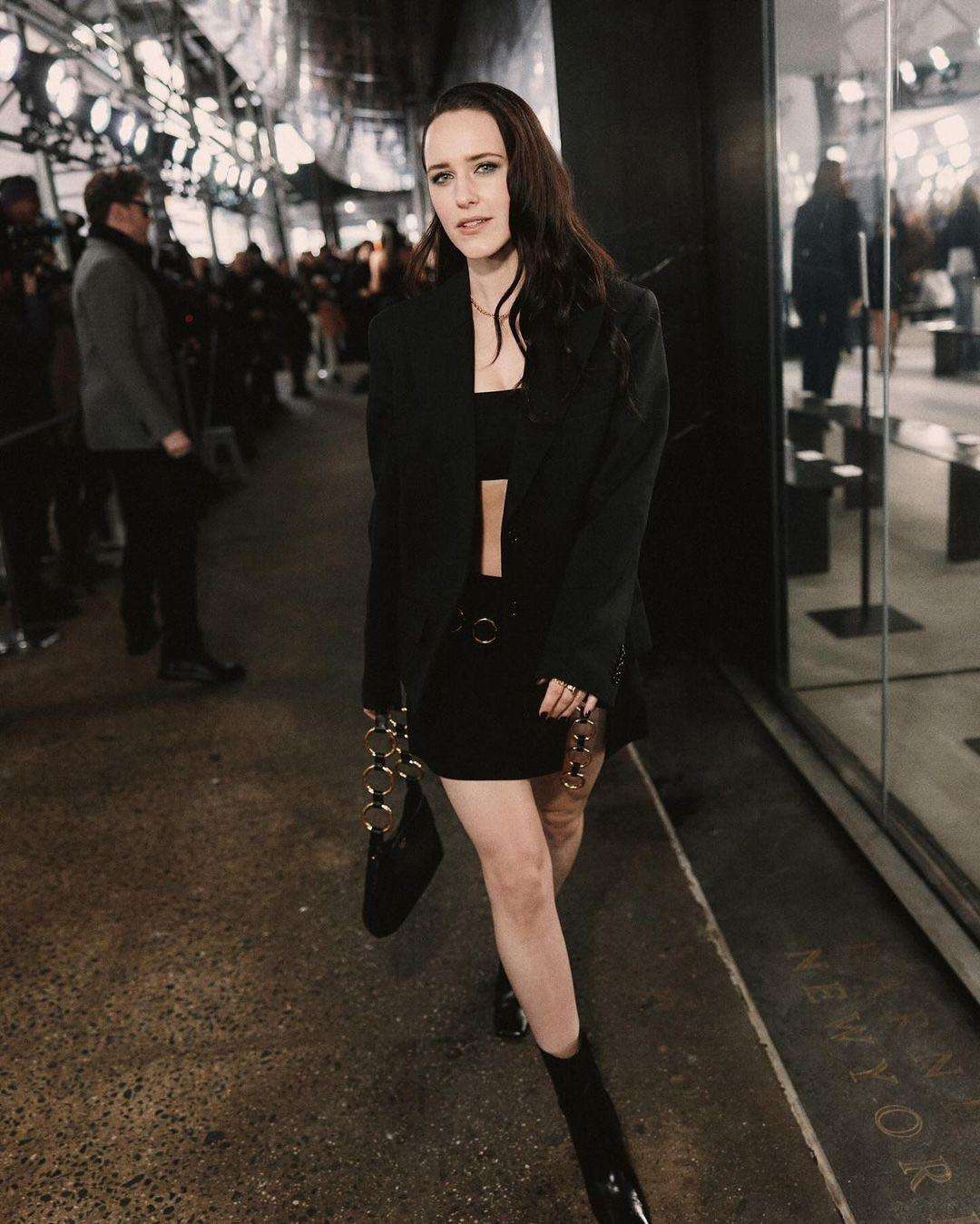 Rachel Brosnahan Legs