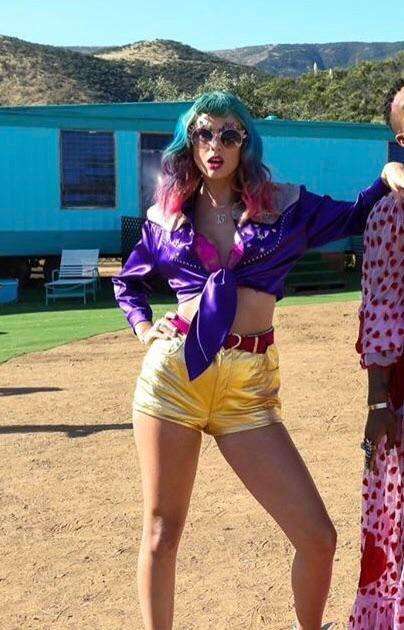 Taylor Swift In Whatever Photo Shoot This Is Legs